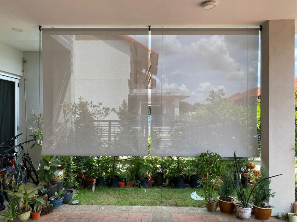 Customer photo review of Heavy Duty Waterproof & Windproof Outdoor Blinds