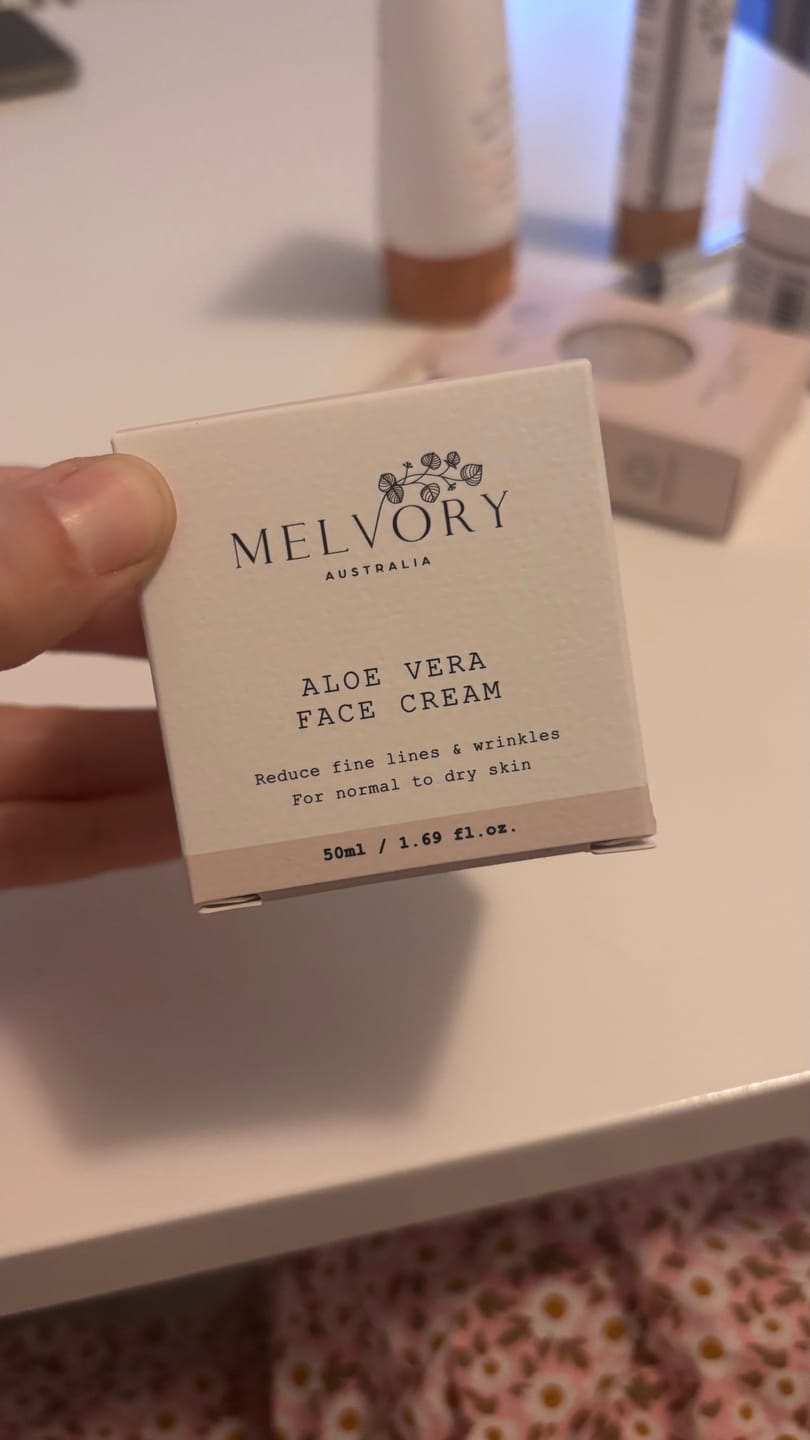 Customer photo review of Aloe Vera Face Cream