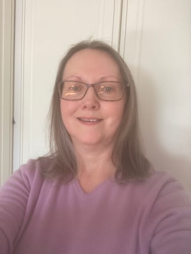 Customer photo review of Lilac Purple Cashmere V Neck Jumper Large