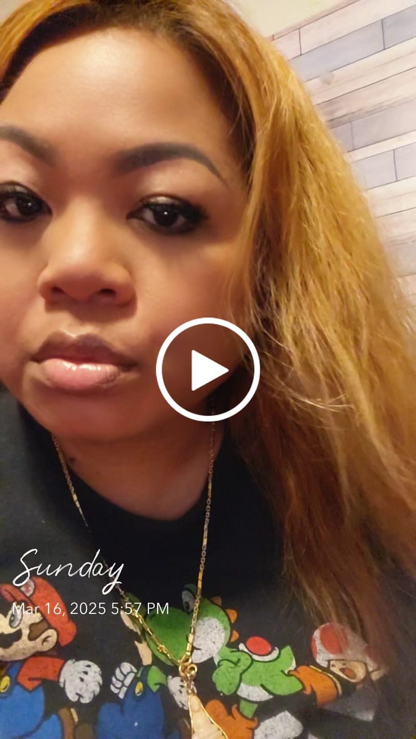 Customer video review of Self Adhesive Lashes-Luxe Duo