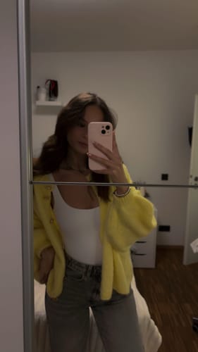 Customer photo review of Oversized Cardigan Short "CozyGlam"