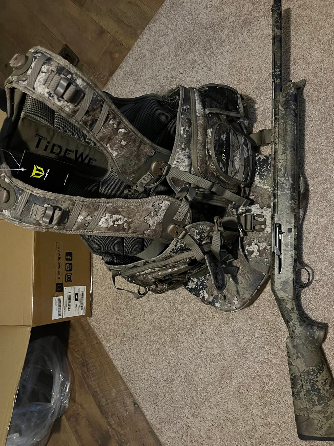 Customer photo review of StrutBack Turkey Vest with Kickstand