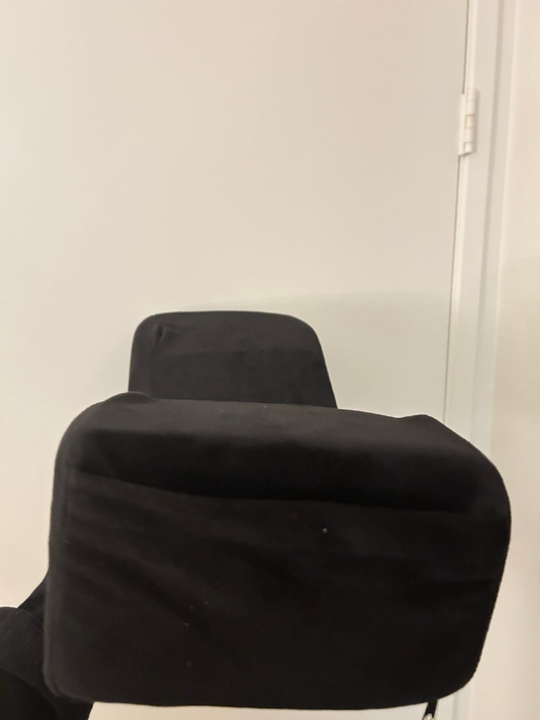 Customer photo review of Eyelash Extension Pillow