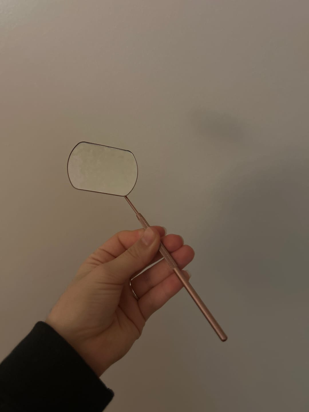 Customer photo review of Eyelash Extension Mirror - Large