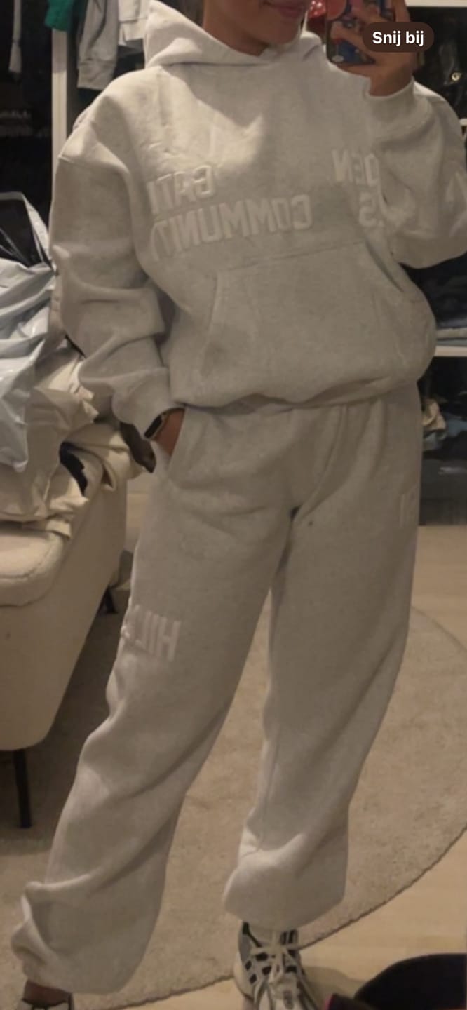 Avis client avec photo sur le PANTALON DE SPORT « GATED COMMUNITY » GRIS CLAIR