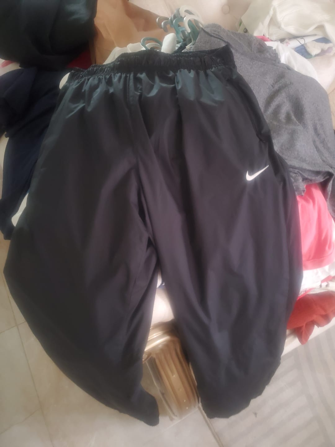 Customer photo review of RARE 00s Nike Trackpants - (M)