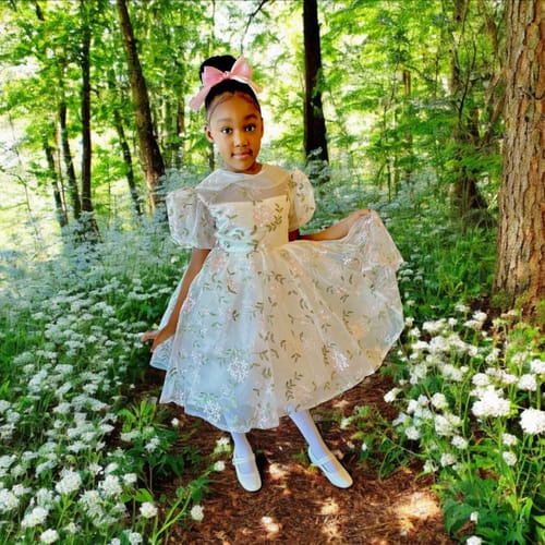 Customer photo review of Toddler Girl Birthday Party Dress White Puffy Sleeves Flower Girl Dress Princess Dress