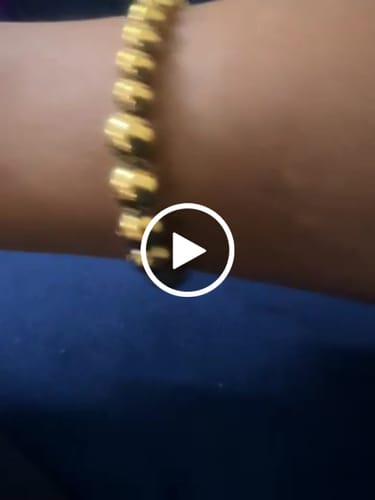 Customer video review of Gold Beaded Bracelet
