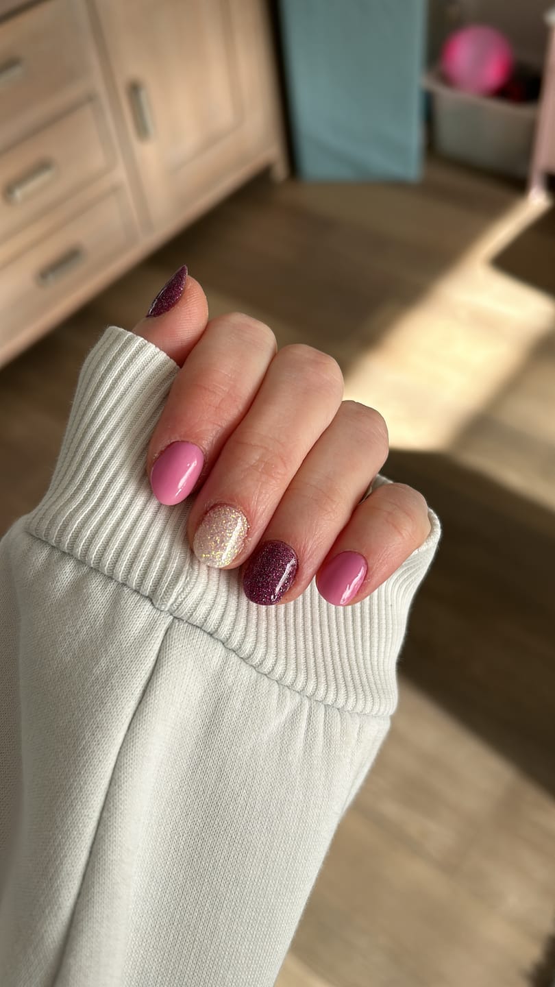 Customer photo review of Limited Edition 5 - Mood Change Berry Dipping Powder