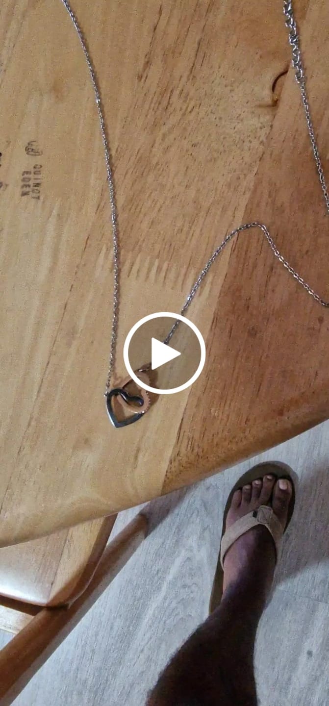 Customer video review of ETERNITY • Collier Déclaration d'amour Double Cœur