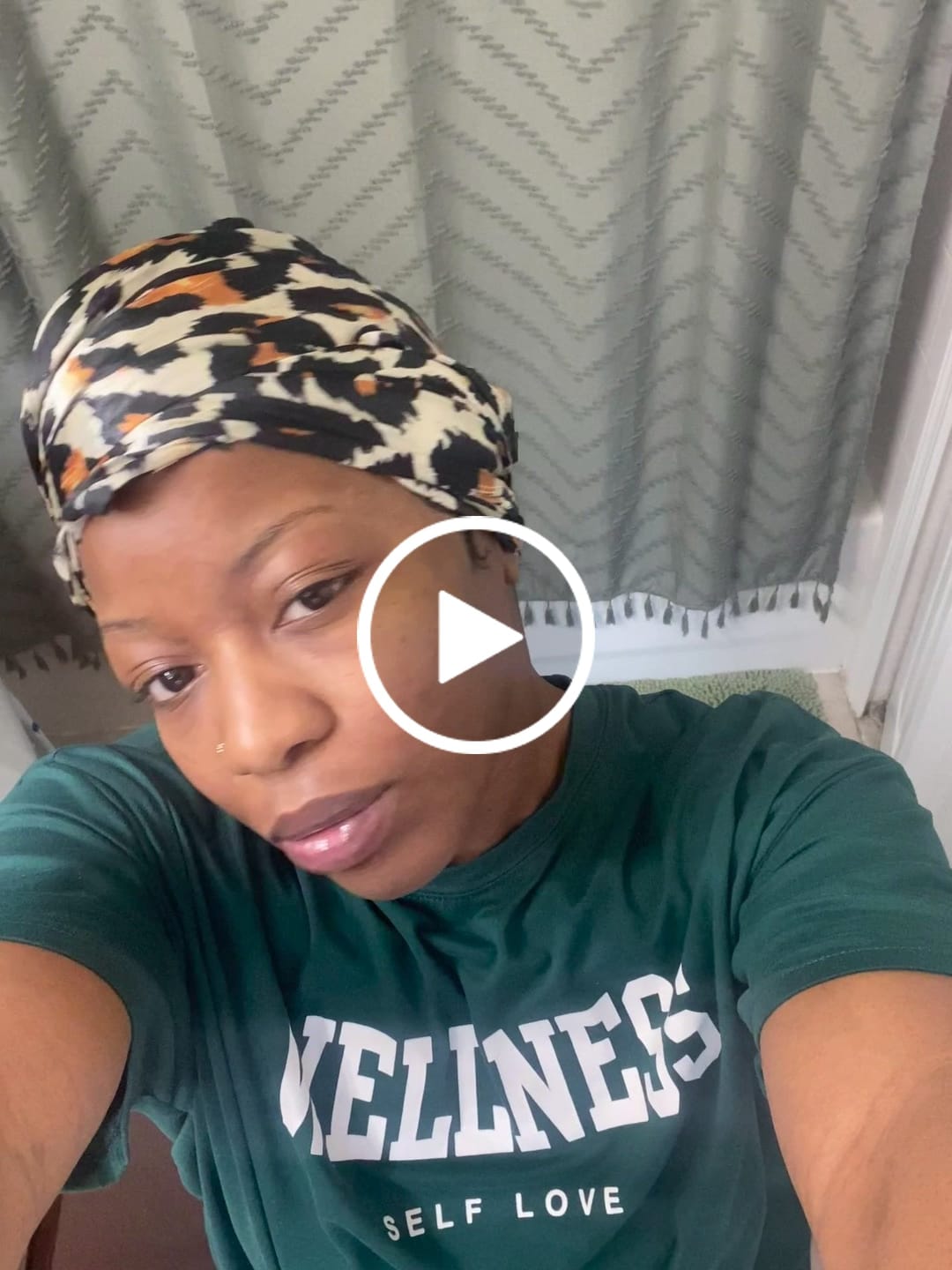 Customer video review of DAILY C ANTIOXIDANT SERUM