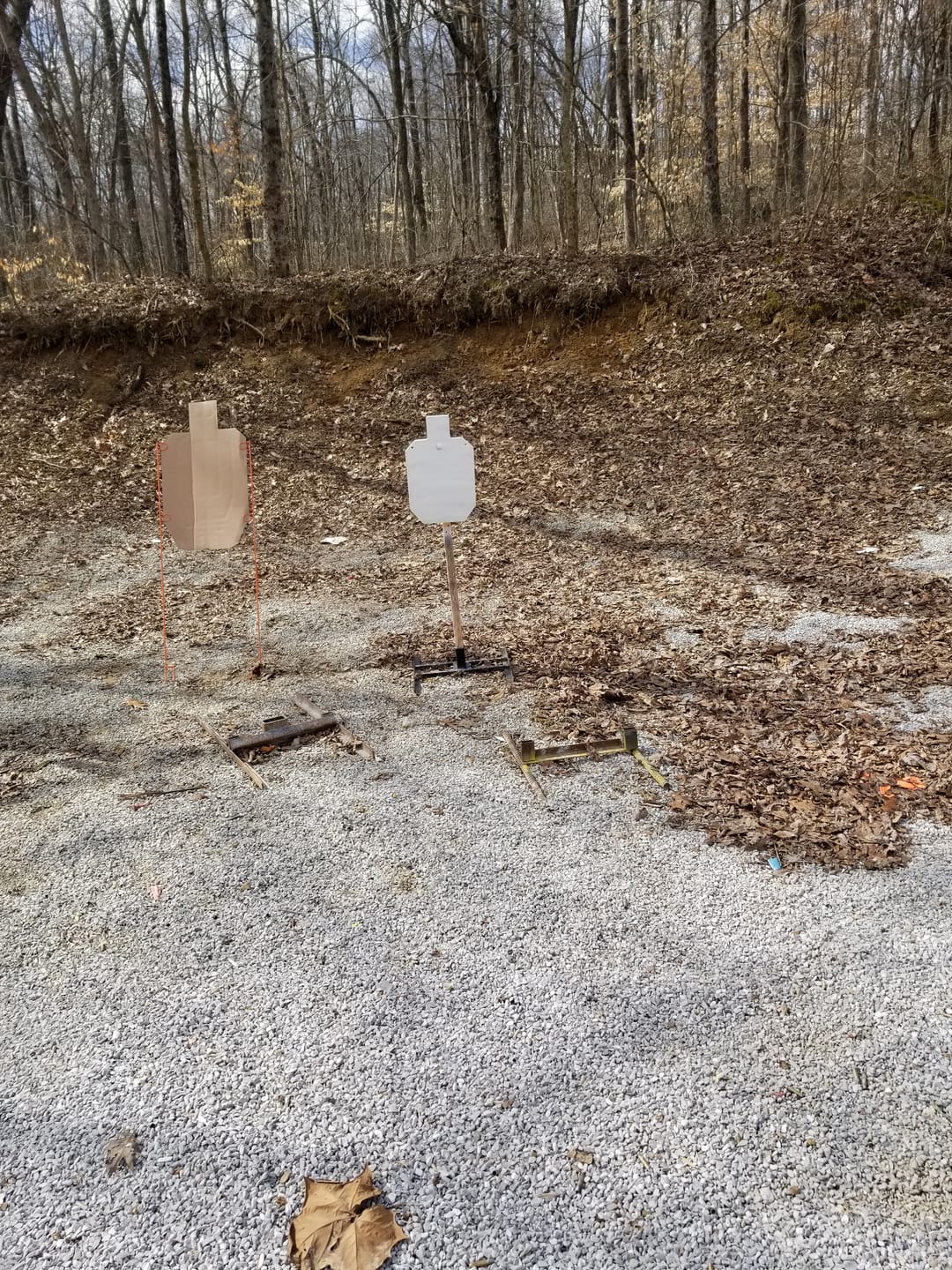 Customer photo review of Double T-Shaped Base Stand + Mounting Kit + 3/8" X 12" X 20" Torso