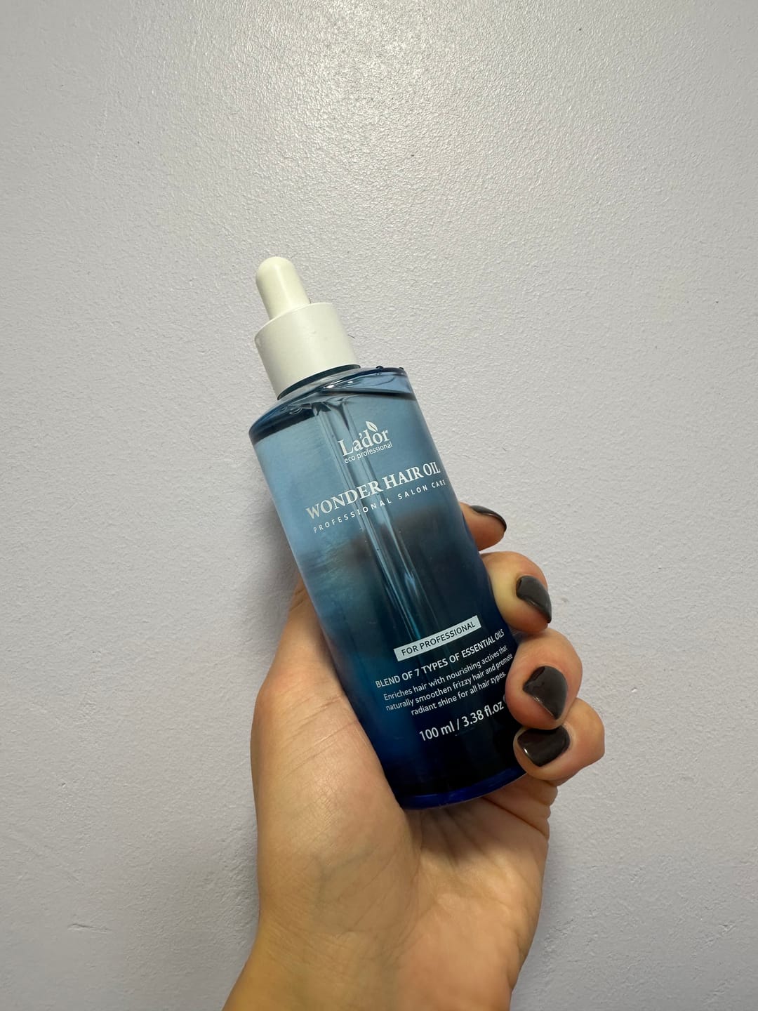Customer photo review of Mitrinoša eļļa matu spīduma atjaunošanai Lador Wonder Hair Oil