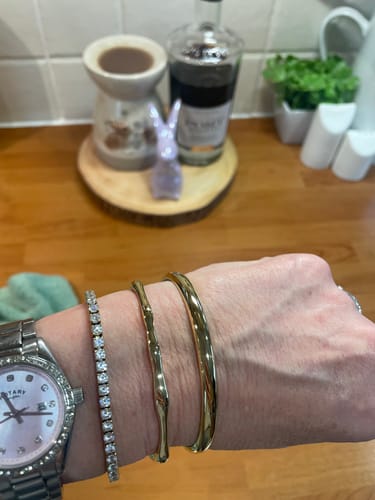Customer photo review of Classic Chunky Gold Bangle