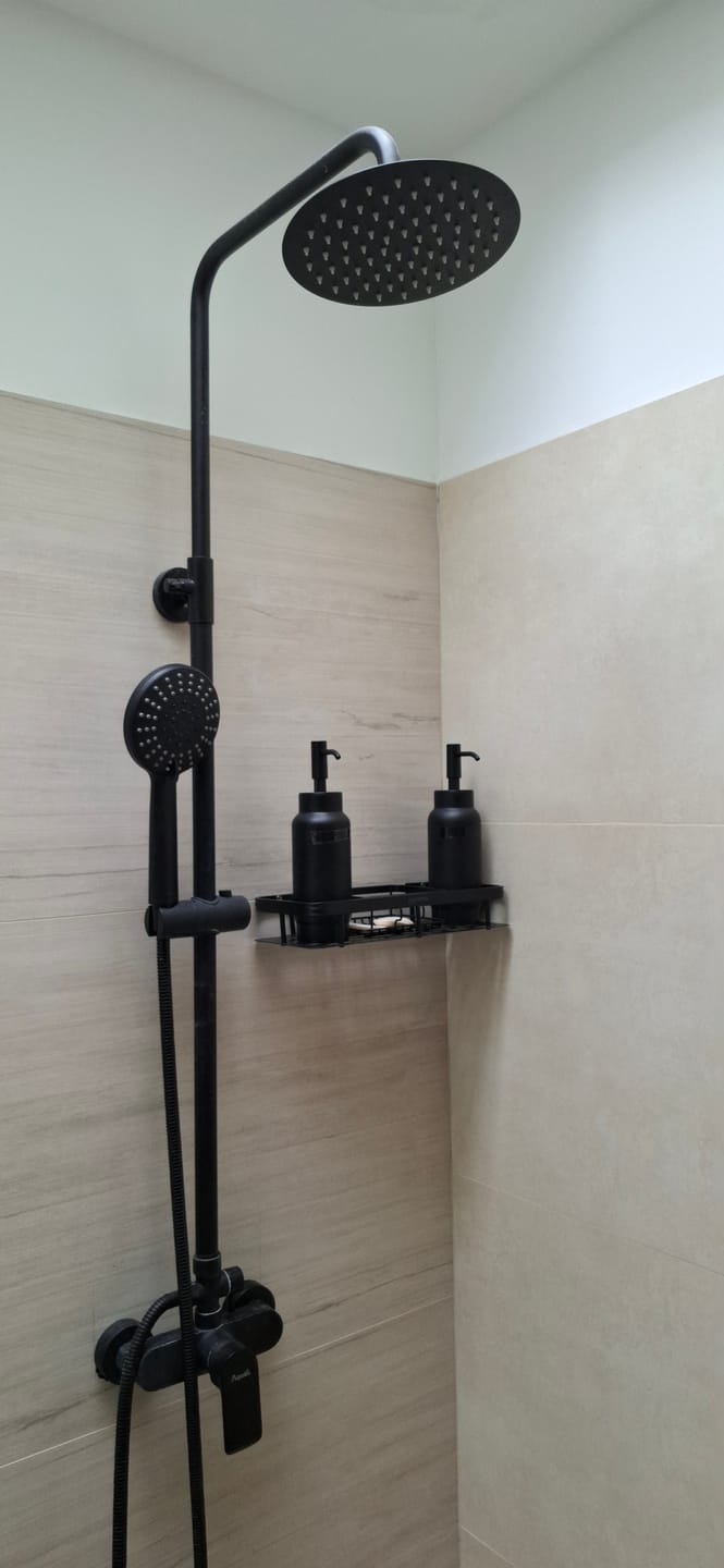 Customer photo review of Estante Organizador Winsen de Aluminio Milhome