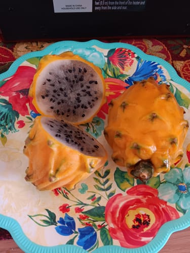 Customer photo review of Yellow Dragon Fruit