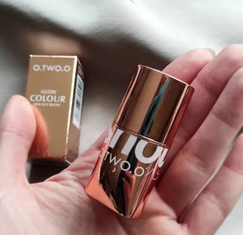 Customer photo review of O.TWO.O GLOW COLOR BOUNCE MOUSSE BLUSH