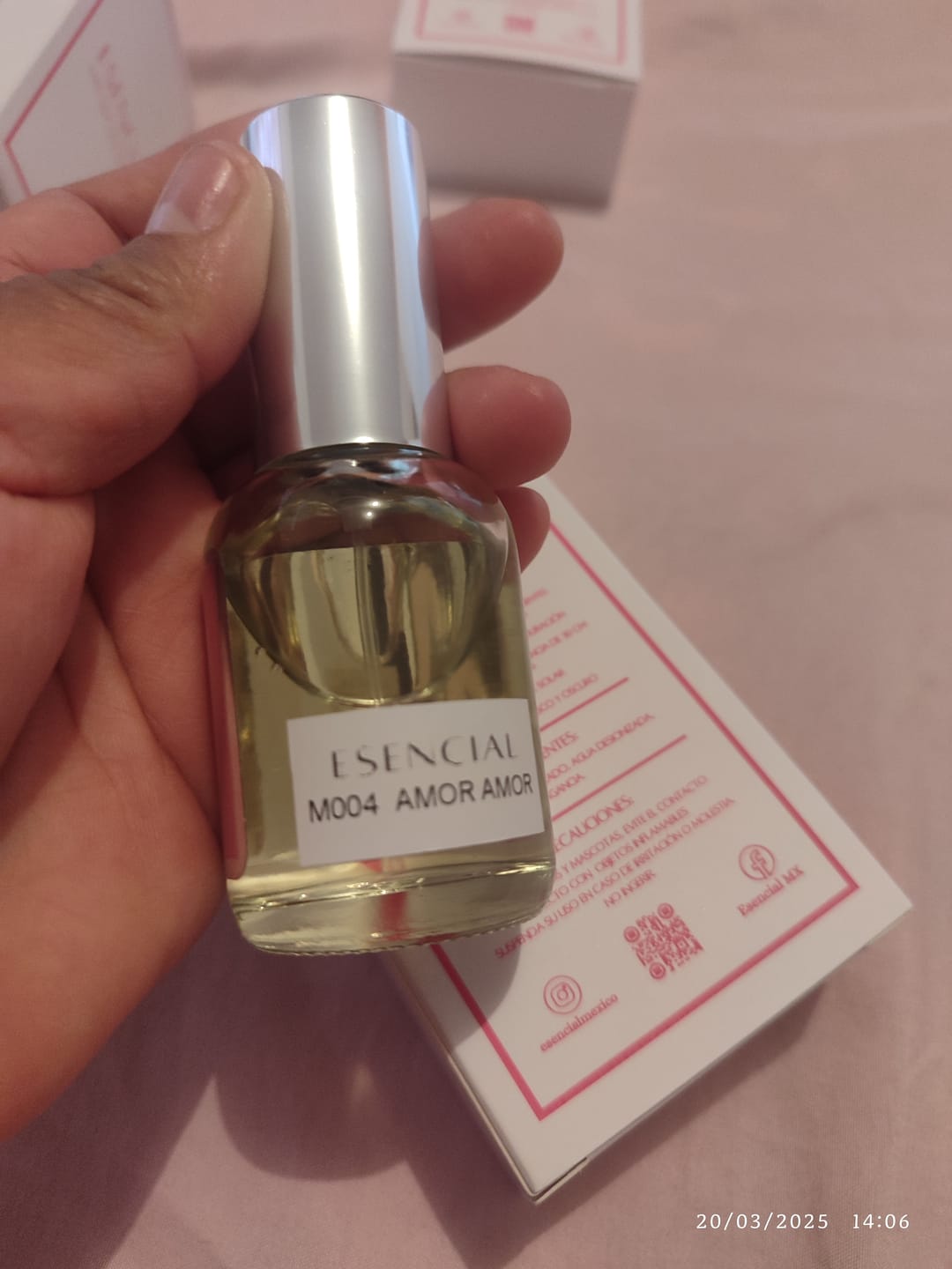 Customer photo review of M004 Inspirado en: Amor Amor - Cacharel
