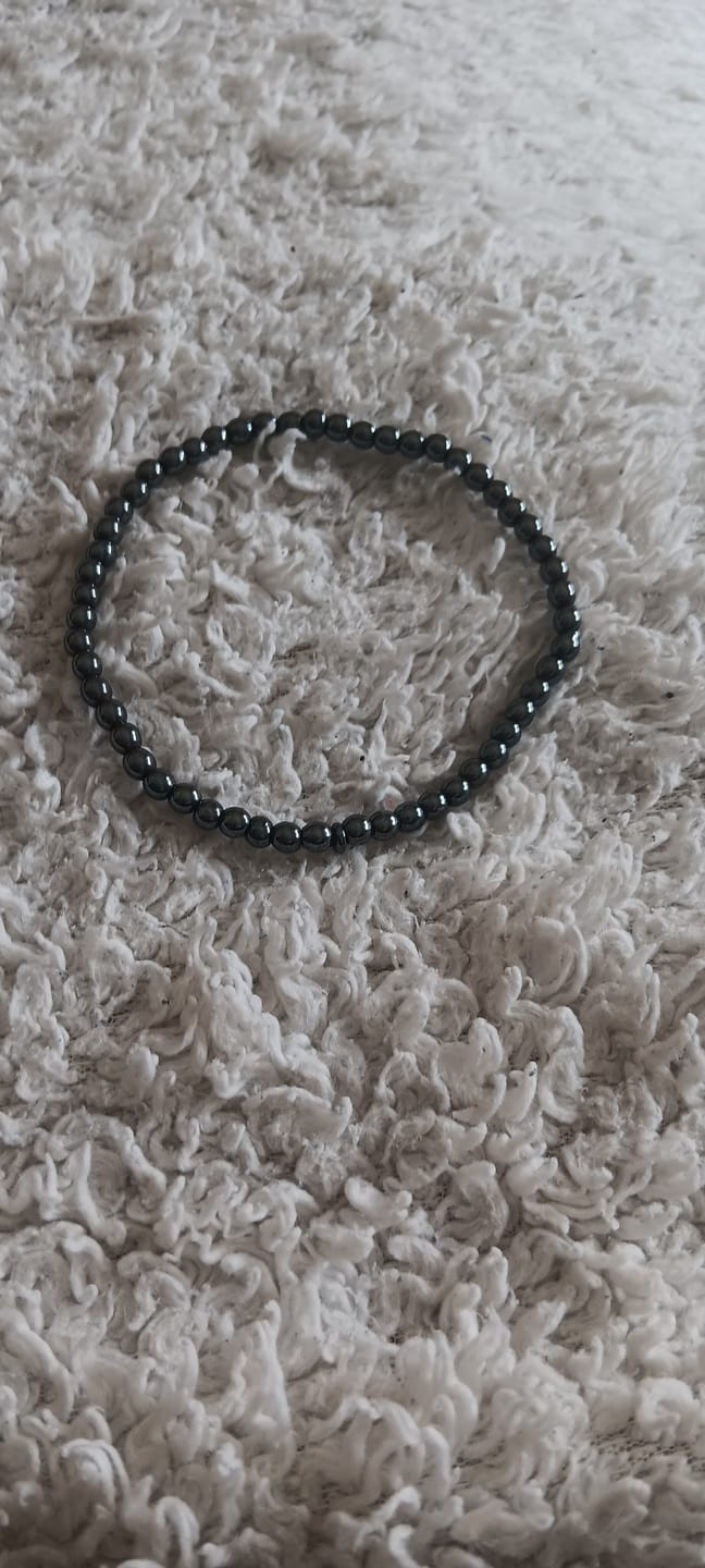 Customer photo review of Bracelet Hématite "Calme Interieur"