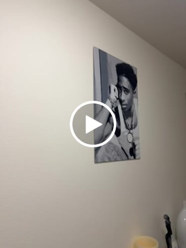 Customer video review of 1. Your Customized Photo