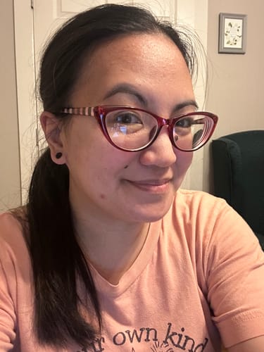 Diana C. review of Petite Faux Druzy Earrings - Your Freebie to try Plastic Posts! 🎉 image 1 out of 1