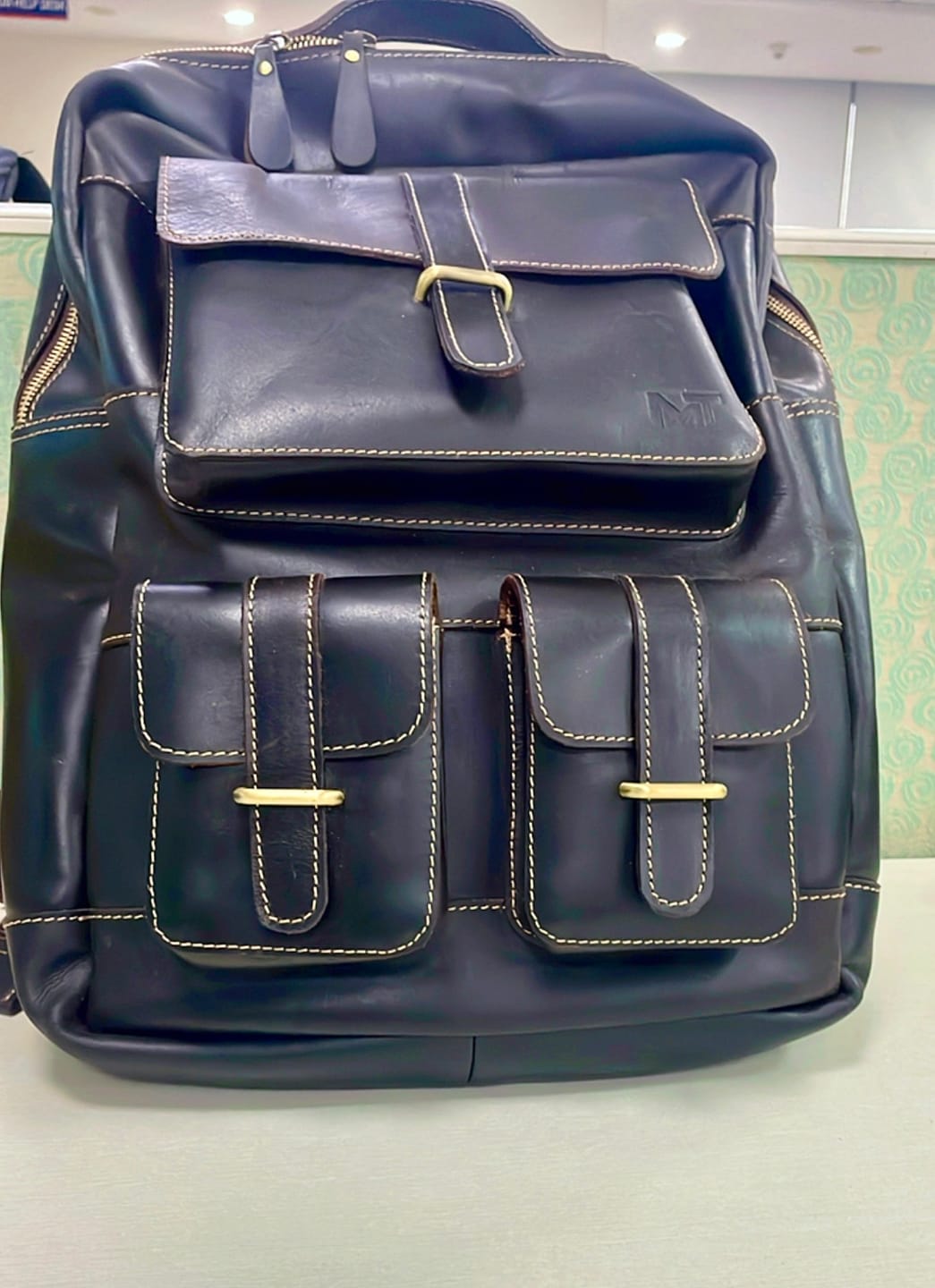 Customer photo review of MaheTri Portland Backpack