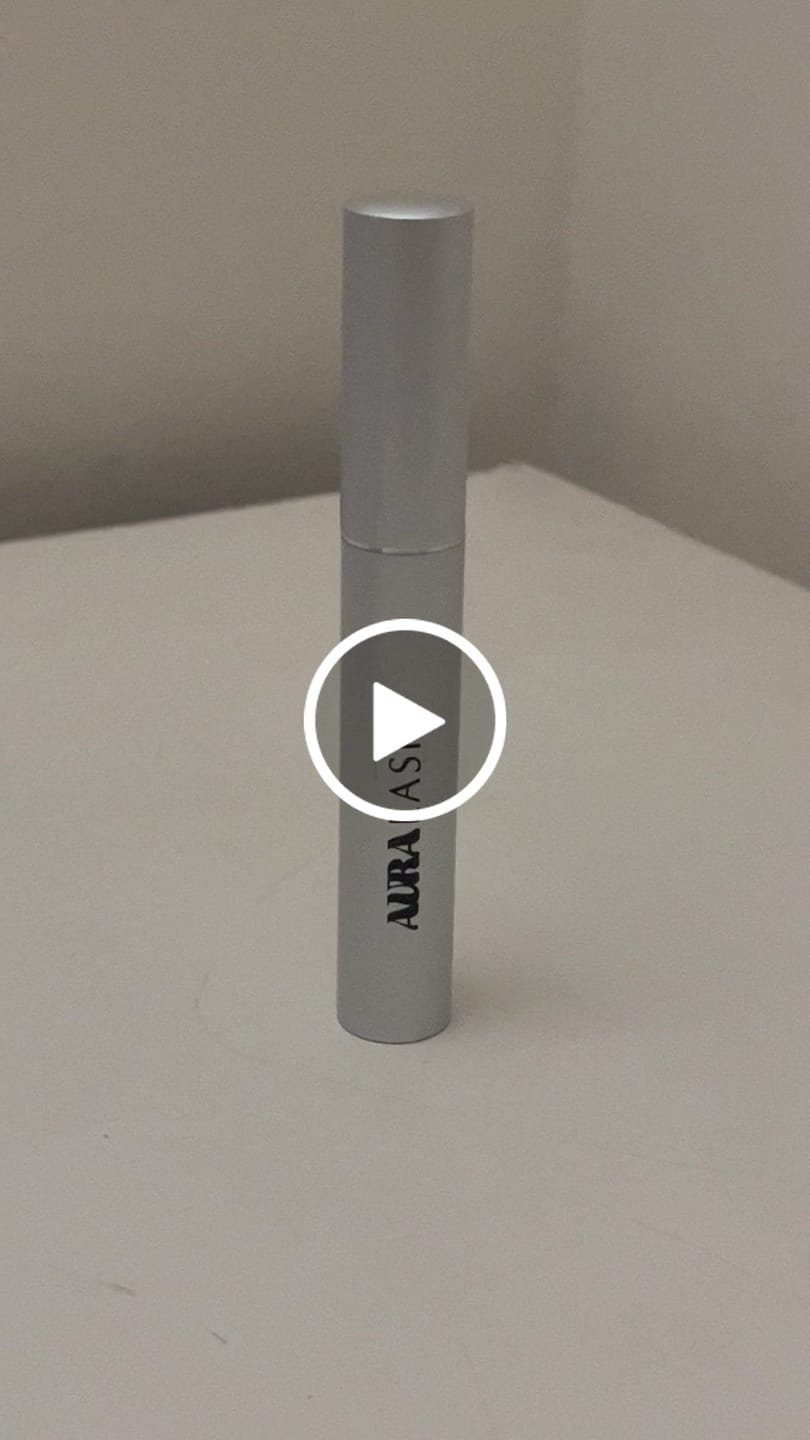 Customer video review of SÉRUM AURA LASH
