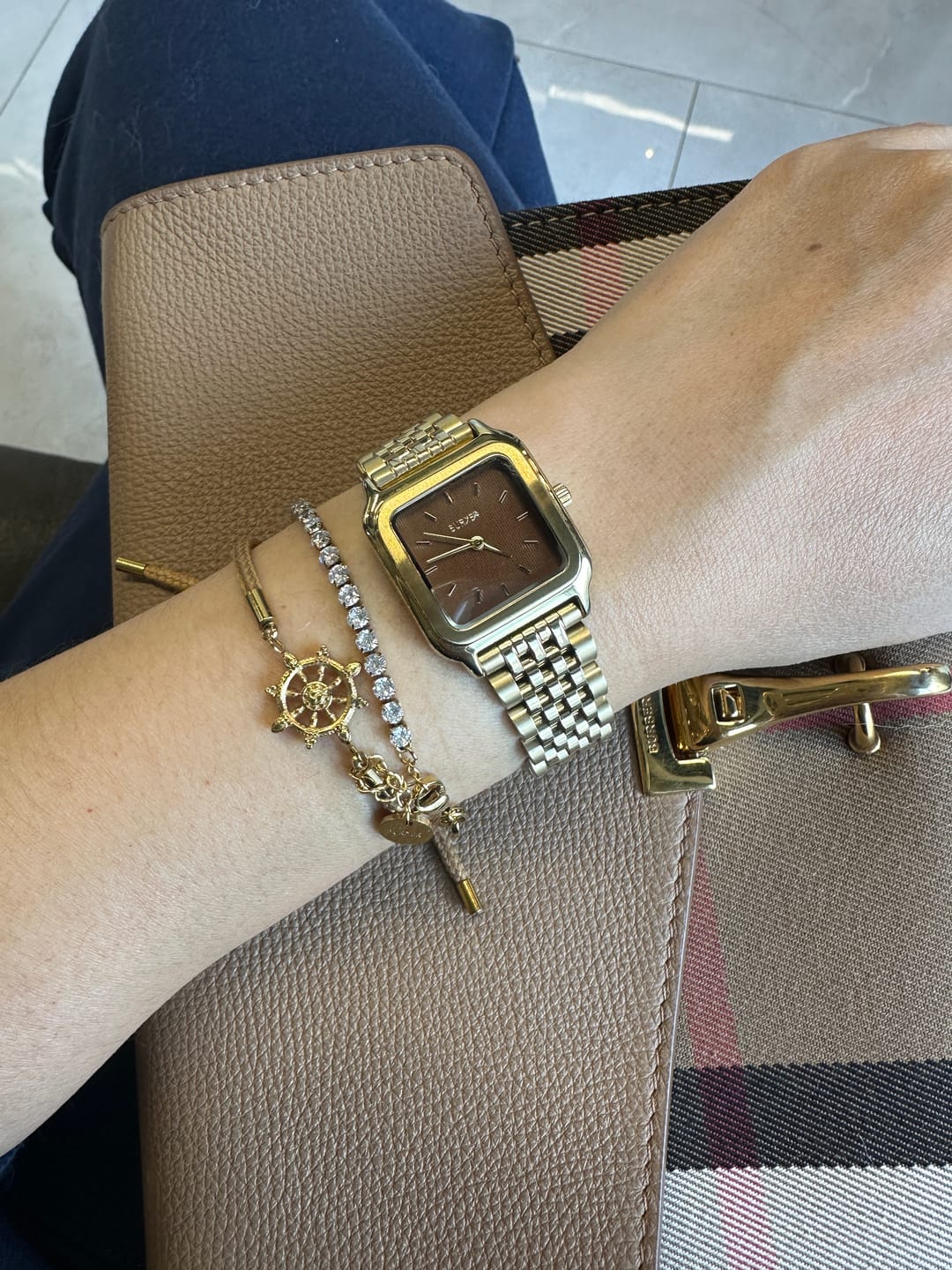Customer photo review of Macy Black Gold Silver