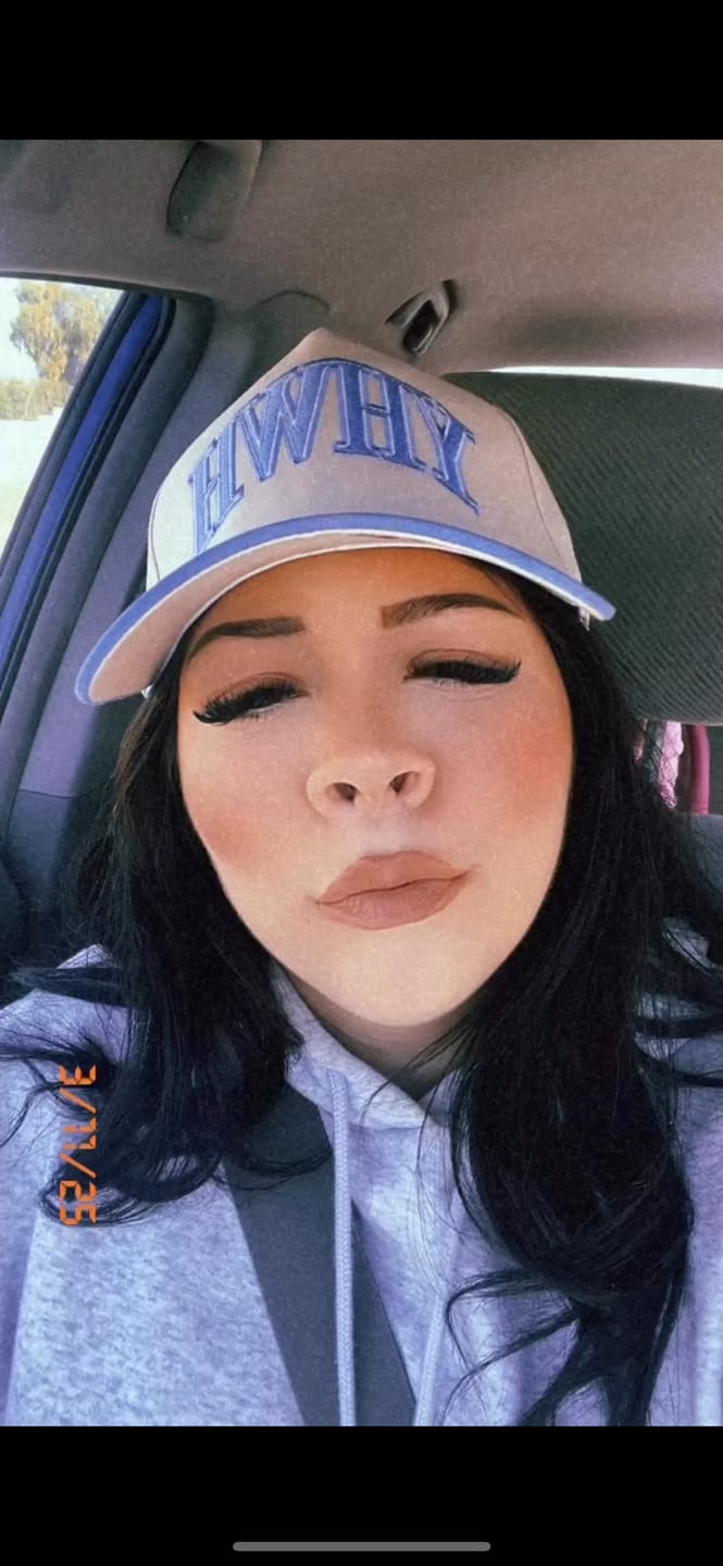 Customer photo review of ‘YHWH’ Structured SnapBack - Cream/Baby Blue