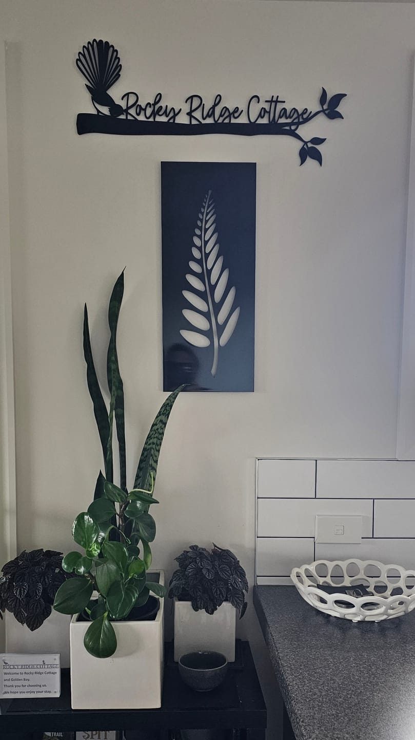 Customer photo review of Personalised Fantail Tree Branch
