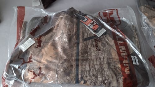 Customer photo review of 3ML Hunting Hoodie - Warmest Merino Wool Mid Layer | Synertech™