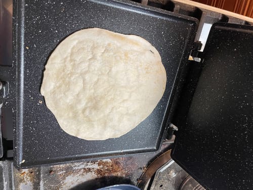 Customer photo review of Presa Pan - 10 Inch Non Stick Tortilla Pan