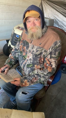 Customer photo review of TIDEWE Men’s Heated Jacket Fleece with Battery Pack, Rechargeable Coat for Hunting (Black, Camo, Size S-XXXL)