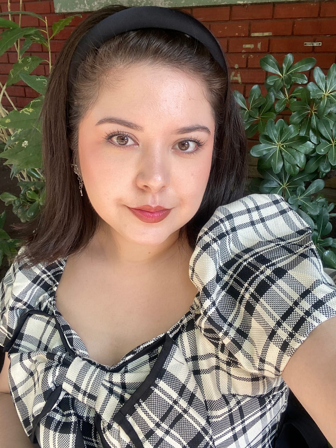 Customer photo review of DELINEADOR DE LABIOS XTRA LIP LINER TONO TOFFEE 01