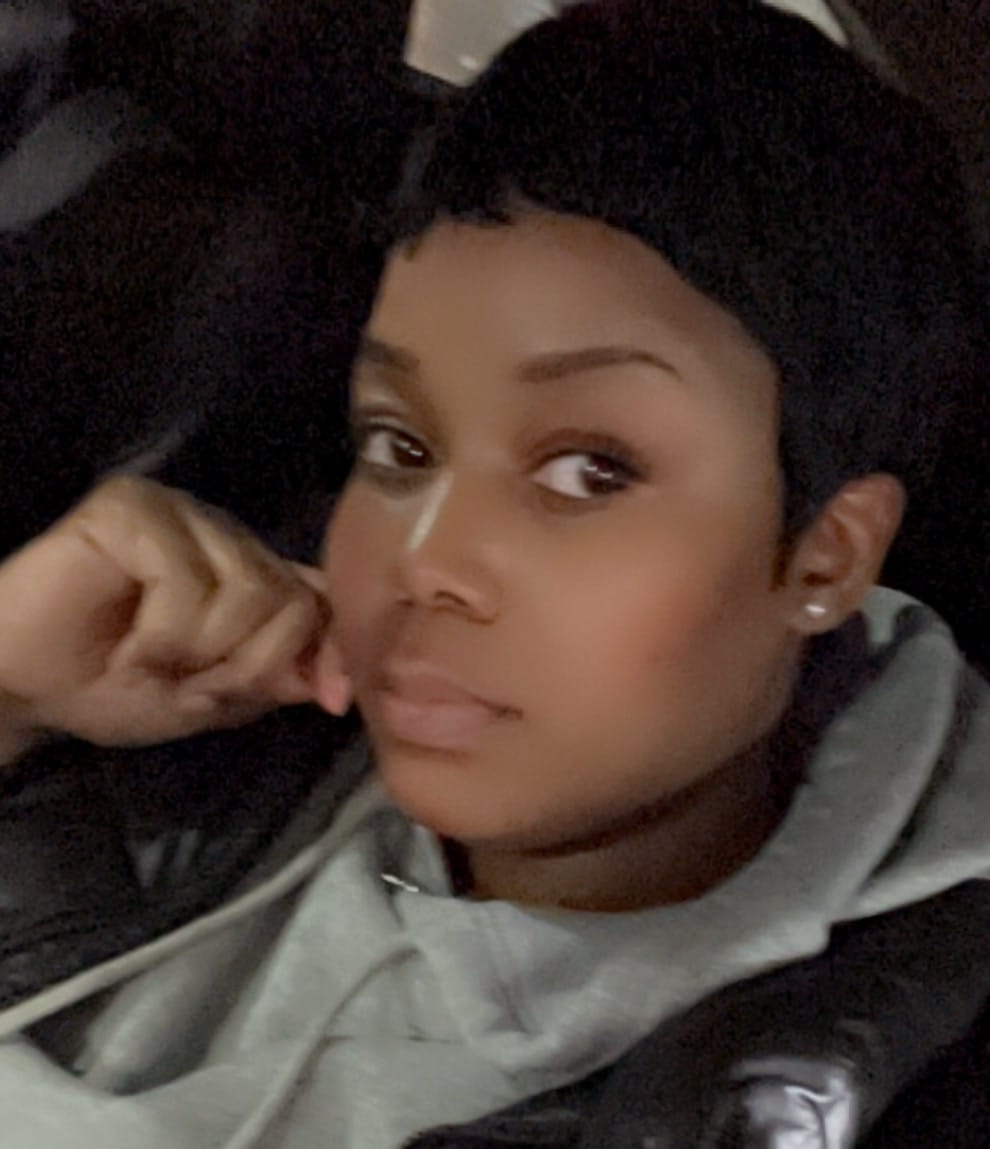 Customer photo review of Outre Human Hair Wig DUBY PIXIE
