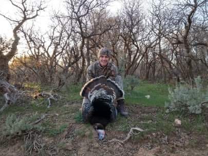 Customer photo review of TideWe Men's Hunting Clothes,Silent Water Resistant Camo Hunting Suits