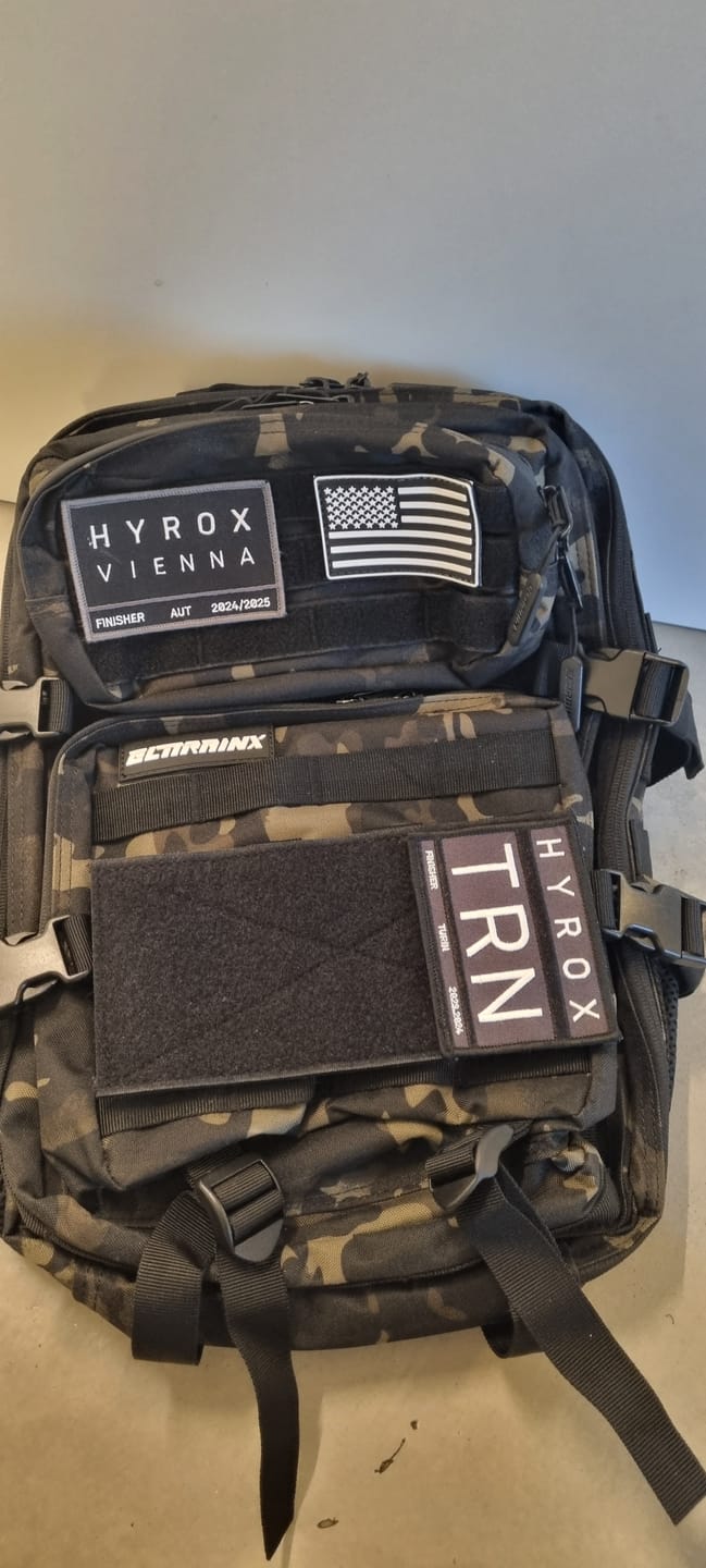 Customer photo review of Panel de Velcro para Mochilas de 25L Negro