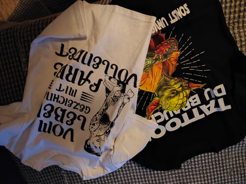Customer photo review of Vom Leben gezeichnet - Premium Shirt