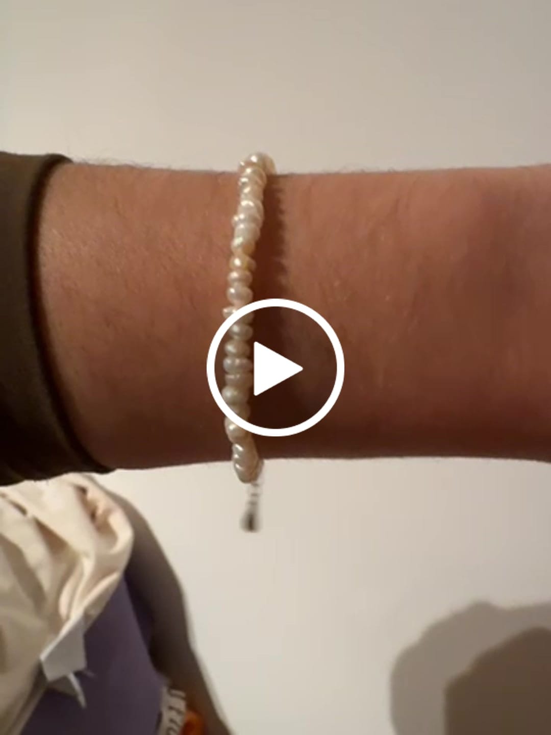 Customer video review of Pulsera Perlitas Ballet Pink