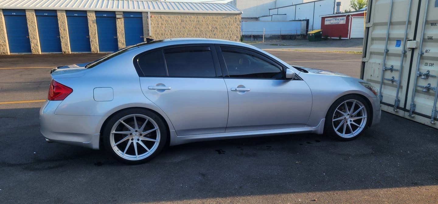 Customer photo review of Purple Rain Wheel Cleaner 16oz.