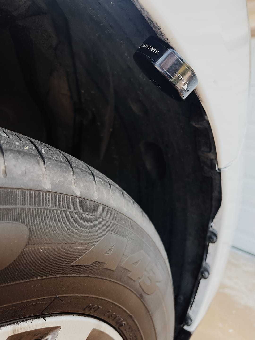 Customer photo review of LandAirSea - GPS Tracker With No Subscription