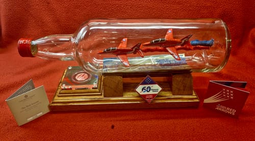 undefined review of Red Arrows 60th Diamond Season Magnet image 1 out of 2