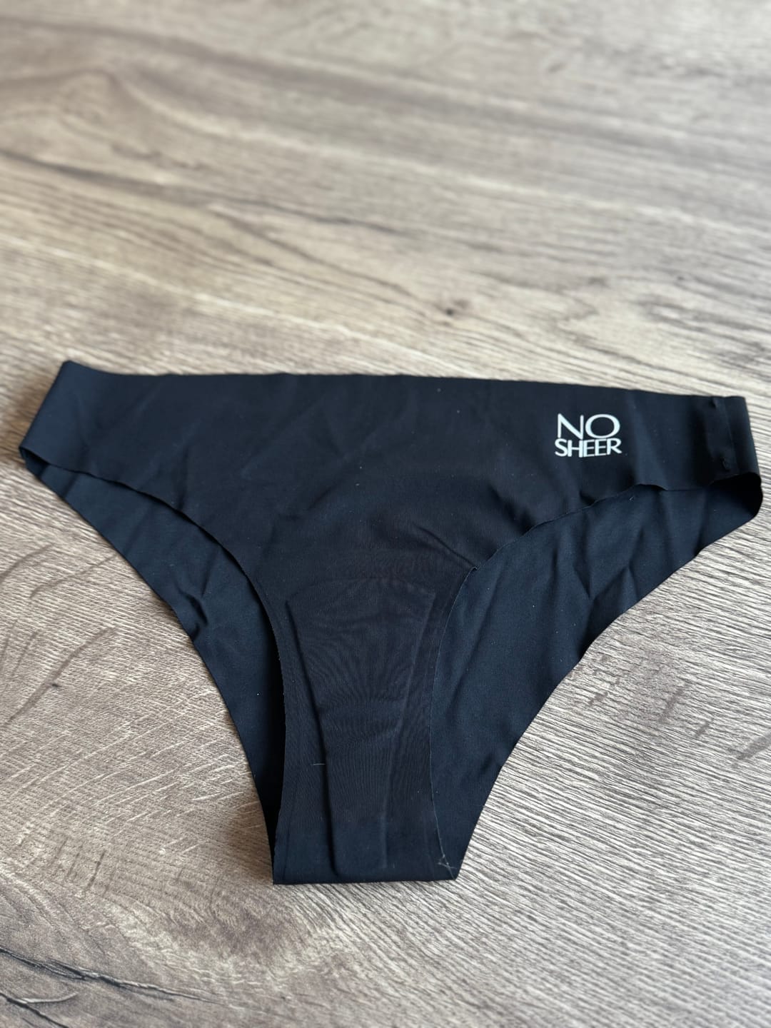 Customer photo review of NOSHEER® Anti-Camel-Toe Slip Schwarz