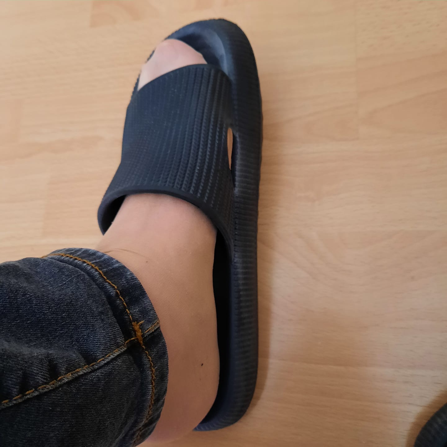 Customer photo review of Pantoufle Orthopédique Cloudly™