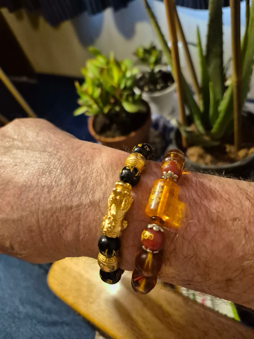 Customer photo review of Feng Shui Black Obsidian Wealth Bracelet