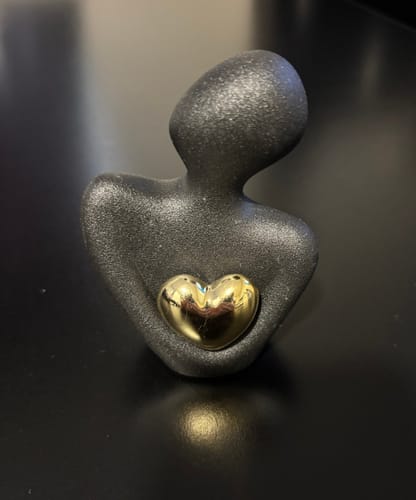 Customer photo review of Golden Heart Bond Expression Sculpture