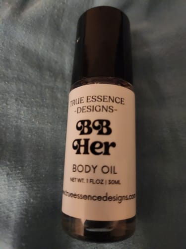Customer photo review of BURB102 Her Body Oil - Women