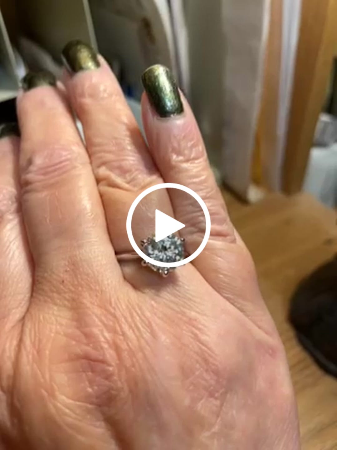 Customer video review of Eterna Ring