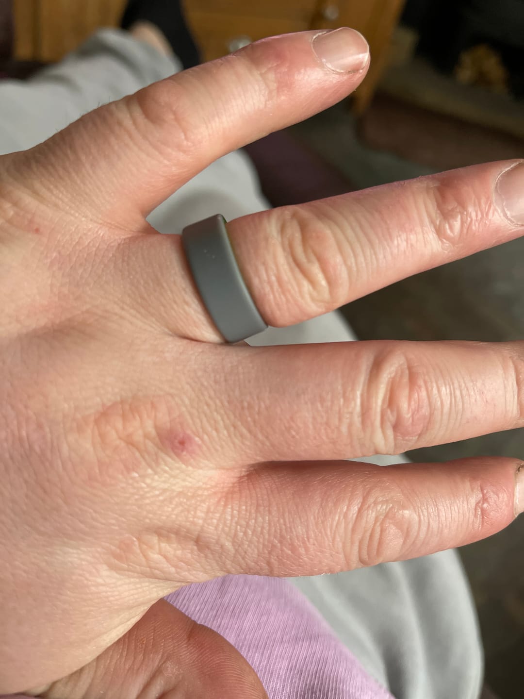 Customer photo review of botthms Double Green Silicone Ring