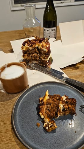 Customer photo review of Carrot Cake & Spiced Caramel Sauce Cake